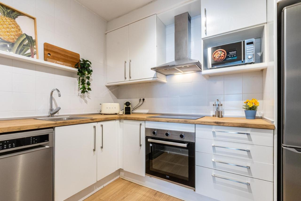 Exclusive Apartments Barcelona 4 Personas Torrella Terrassa Esterno foto