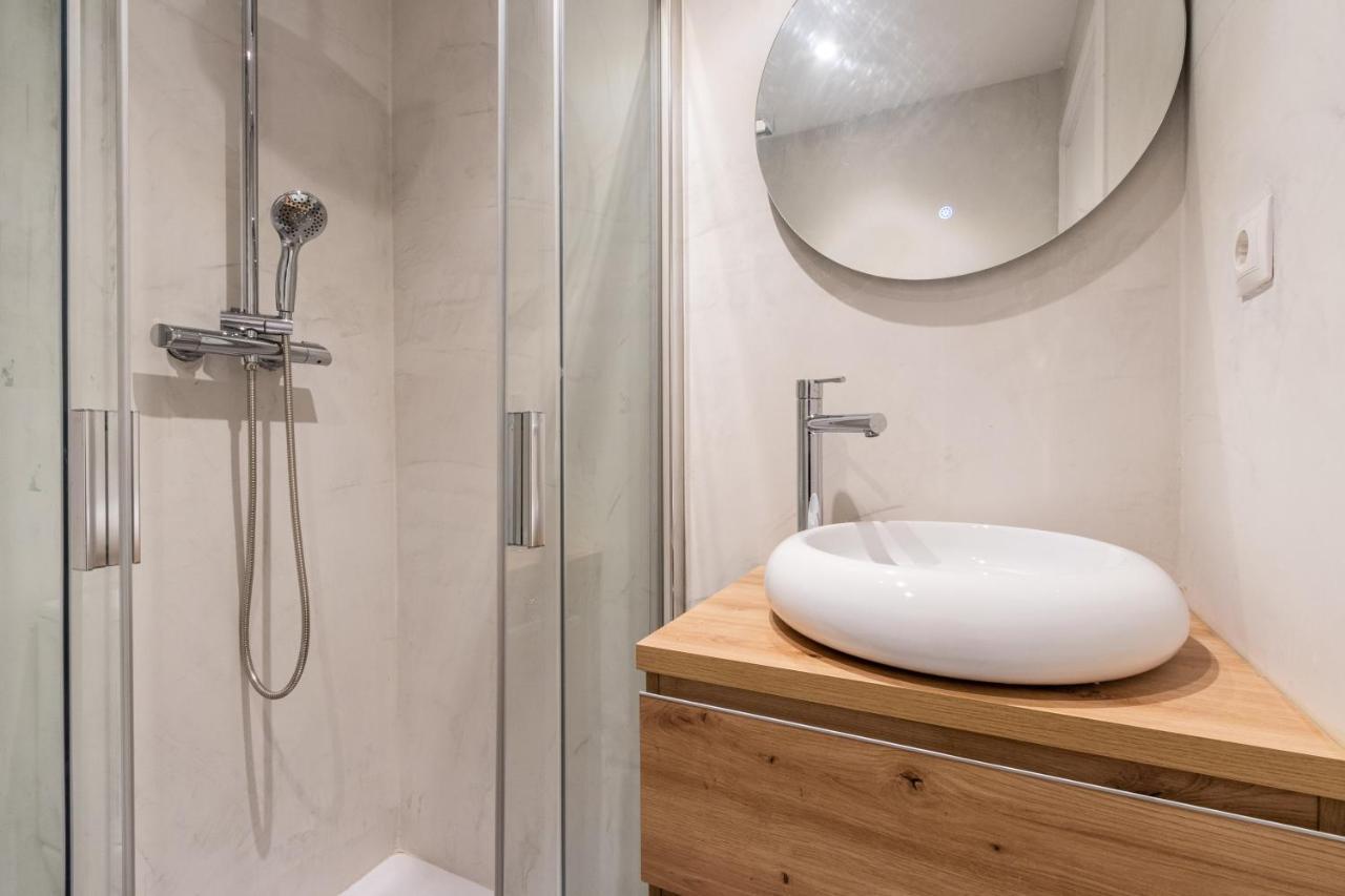 Exclusive Apartments Barcelona 4 Personas Torrella Terrassa Esterno foto